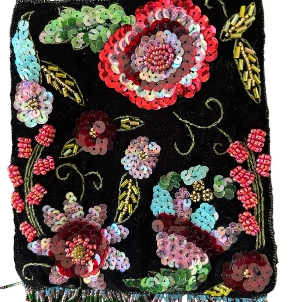 VTG Hand Beaded Velvet Crossbody Evening Bag Beaded Fringe Small Size 7X5 Floral